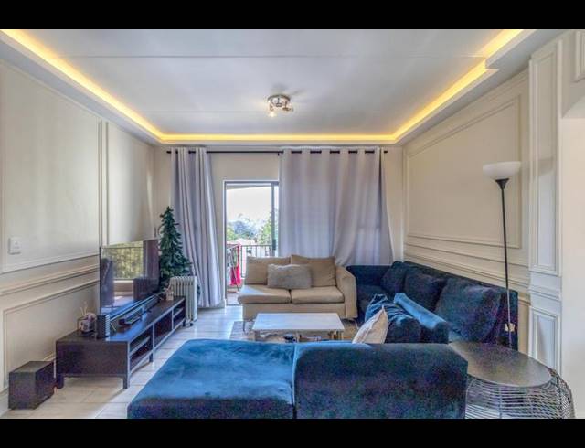 2 BEDROOM APARTMENT FOR SALE IN FOURWAYS